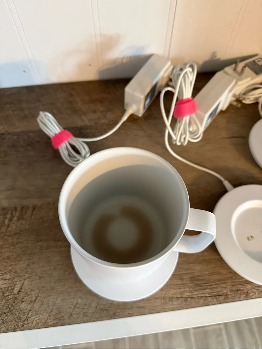 Ember Mug 2 Smart Mug - White (14 oz) w/3 chargers!!!!